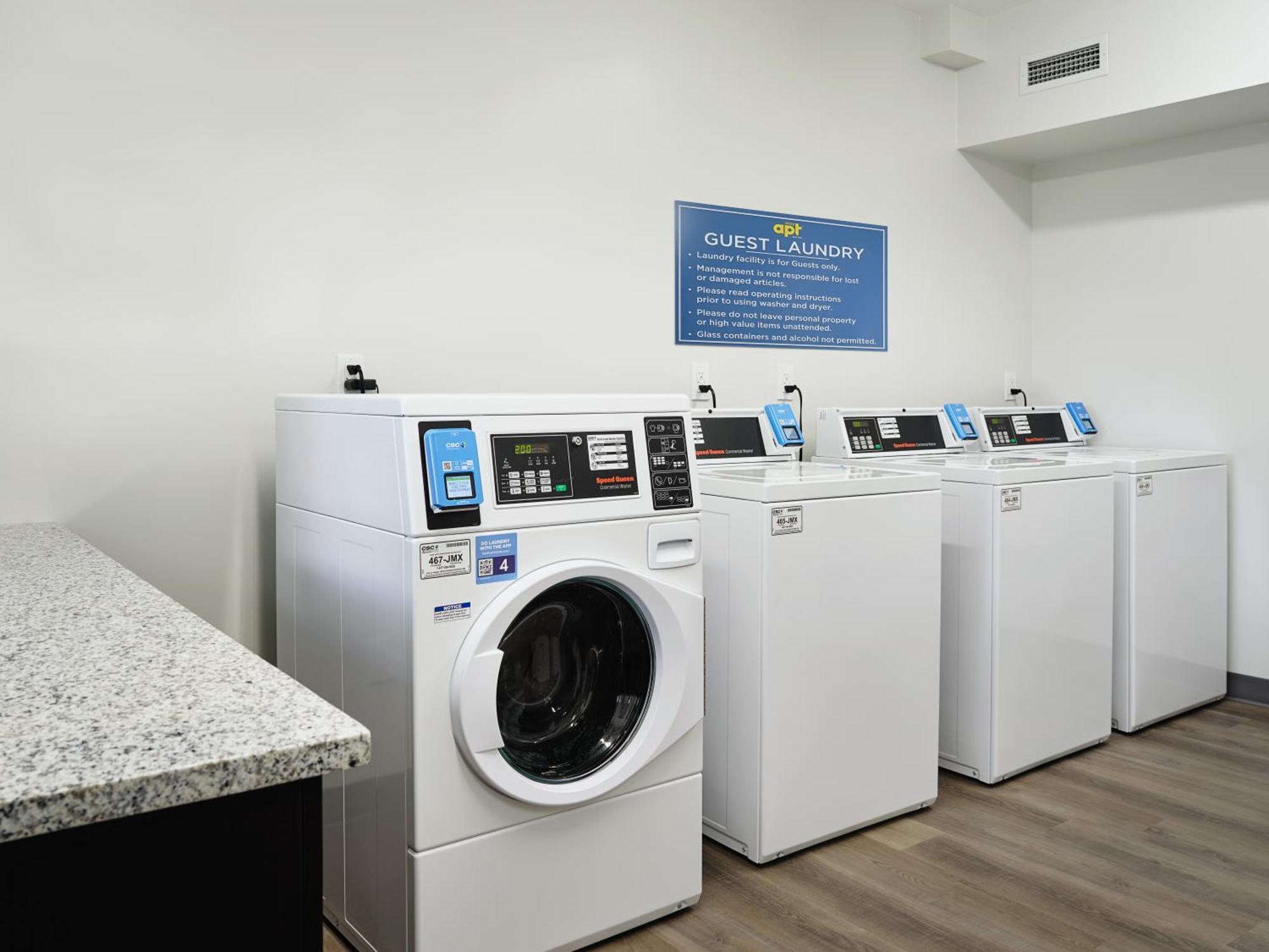 Stayapt Suites Port Arthur Buitenkant foto